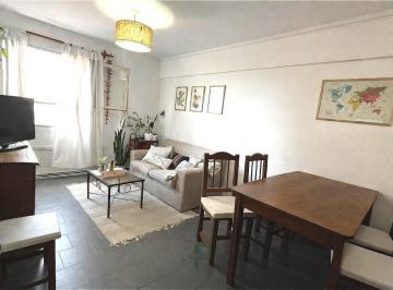 Departamento · 54m² · 2 Ambientes · Amplio Dpto 1 Dorm Sobre Av Pueyrredon 600