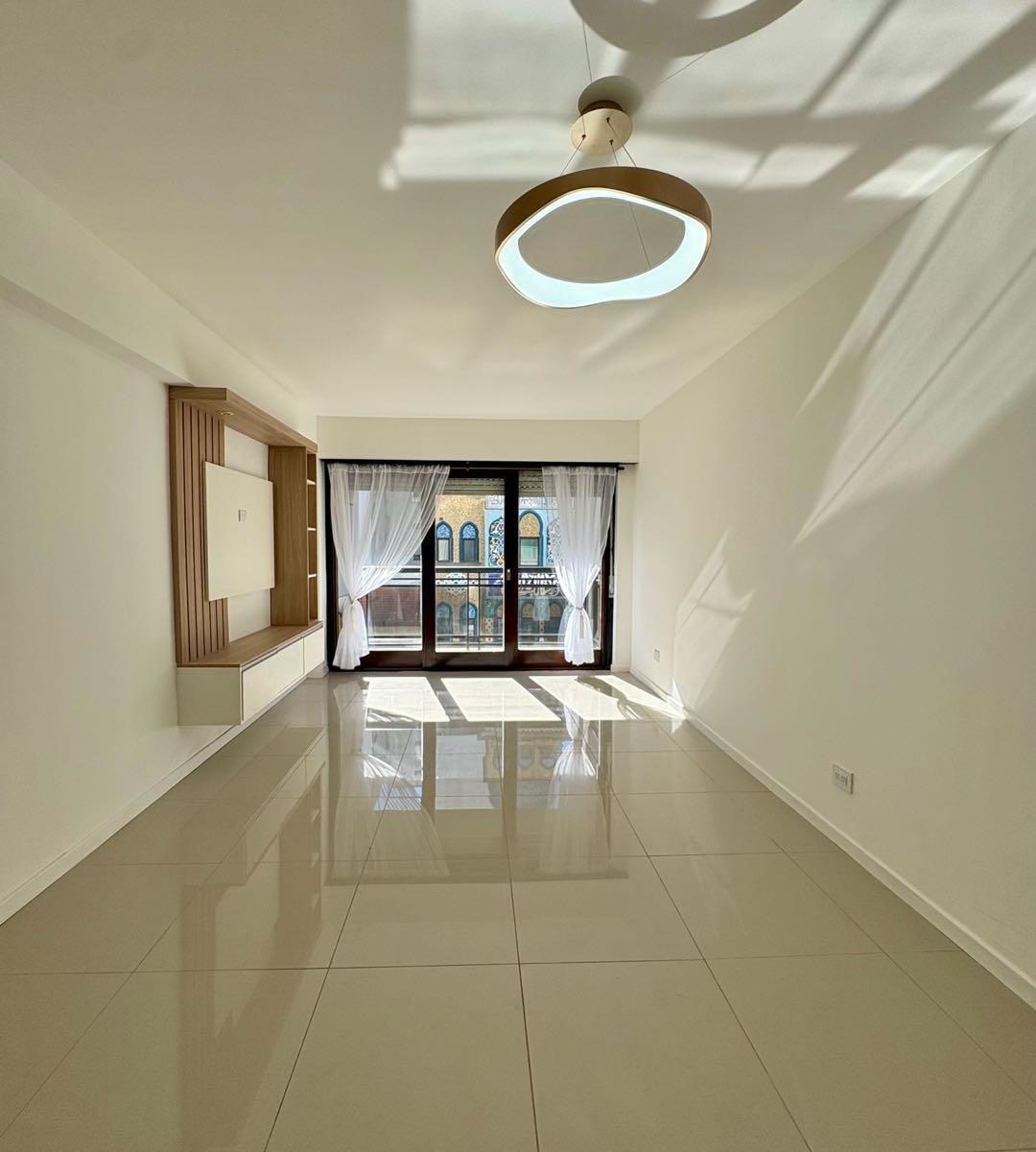 Depto 3 amb, 63m² con balcón y cocina separada — Centro