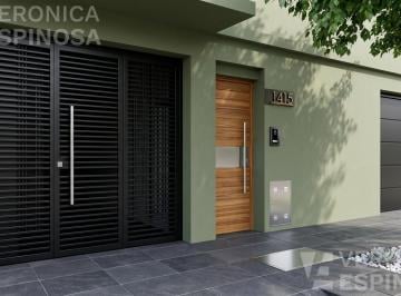 Casa · 209m² · 4 Ambientes · 3 Cocheras · Casa Venta Moron