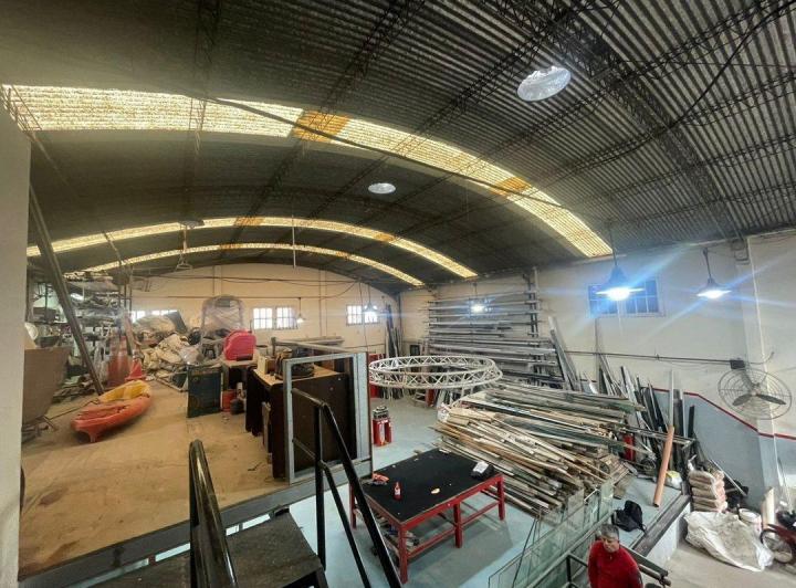 Local comercial · 400m²