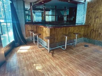 Local comercial · 46m² · Local Habilitado Para Bar – Zona Corporativa