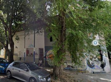 Casa · 255m² · Casa en Esquina Fin Comercial