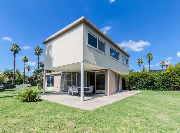 Casa · 152m² · 5 Ambientes