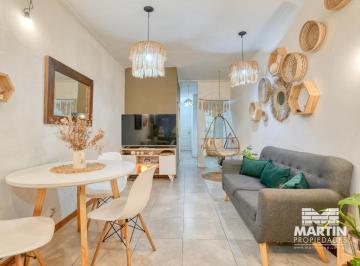 Casa · 92m² · 5 Ambientes · Casa Dúplex en Venta de 5 Ambientes en Martinez