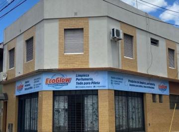 Local comercial de 3 ambientes, Lomas de Zamora · Excelente Local Comercial Sobre Av