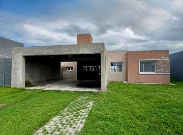 Casa de 5 ambientes, Alta Gracia · Vendo Casa con Pileta Quincho y Cochera en Reserva Tajamar 1