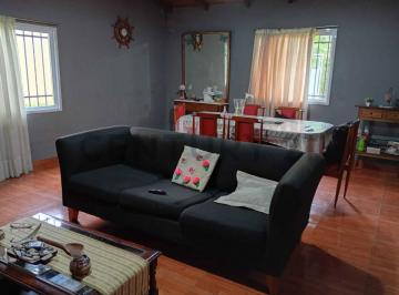 Casa · 113m² · 3 Ambientes · Casa con Jardin en Alejandro Korn, Partido San Vicente.