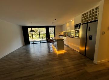 Departamento · 110m² · 2 Dormitorios · 1 Cochera · Departamento en Alquiler en Greenpark Valle Escondido de 2 Dorm. en Planta Baja Cochera