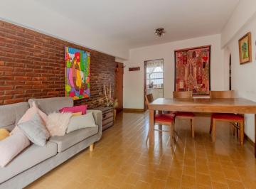 Departamento · 58m² · 3 Ambientes · Departamento 3 Ambientes con Patio y Balcon - Besares 2200