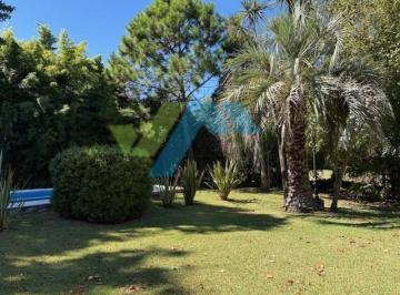 Casa · 177m² · 4 Ambientes · Casa Chalet en Venta en Los Quinchos Club de Campo, Pilar, G. B. a. Zona Norte