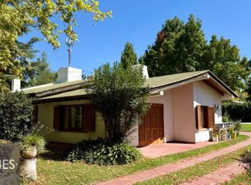 Casa de 6 ambientes, Chacras de Coria · Casa en Venta en Chacras de Coria