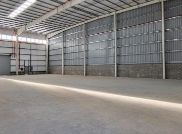 Bodega-Galpón · 930m² · 4 Cocheras · Galpón Tipo Depósito Comercial en Alquiler 930 m² en El Polo Industrial Ezeiza