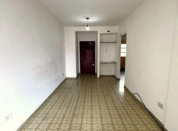Departamento en Venta de 2 ambientes Ramos Mejía · Venta Depto. 2 Amb, Moreno 50 Ramos Mejia