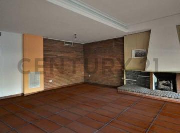 Casa · 200m² · 4 Ambientes · 2 Cocheras · Casa en Venta en Ituzaingo Norte