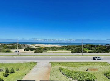Foto1 · Apartamento de 3 Dorm. en Primera Línea del Mar, Playa Brava Punta del Este
