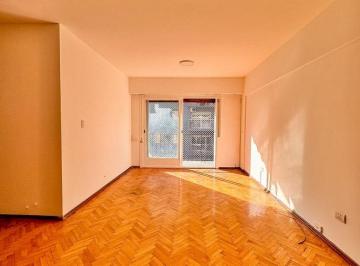Departamento de 3 ambientes, Belgrano · Romulo Naon 2300, 3 Ambientes con Cochera Cubierta.