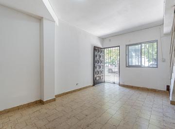 PH · 57m² · 3 Ambientes · 1 Cochera · Venta, PH de 3 Ambientes con Cochera Cubierta en Villa Crespo