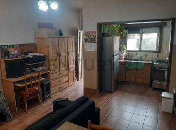 PH · 69m² · 5 Ambientes · PH Venta en La Florida Quilmes Apto Credito Pileta Parrilla