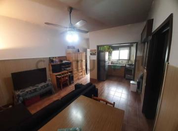 PH · 69m² · 5 Ambientes · PH Venta en La Florida Quilmes Apto Credito Pileta Parrilla