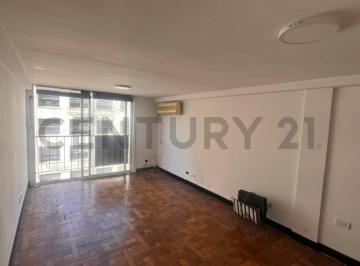 Oficina comercial · 33m² · 2 Ambientes · 1 Cochera · Oficina a La Venta en El Barrio del Microcentro