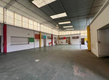 Local comercial de 10 ambientes, Córdoba · Ideal Inversor - Posibilidad de Housing