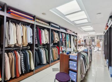 Local comercial · 172m² · Local en Balvanera