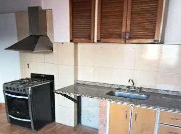 PH de 3 ambientes, Tres de Febrero · PH en Alquiler – 3 Ambientes con Terraza – Sin Expensas