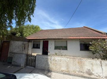 Casa · 66m² · 4 Ambientes · Vendo Casa 4 Ambientes y Departamento Al Fondo 2 Ambientes con Patio