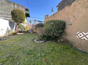 Local comercial · 250m² · 7 Ambientes · Local en Bernal Este