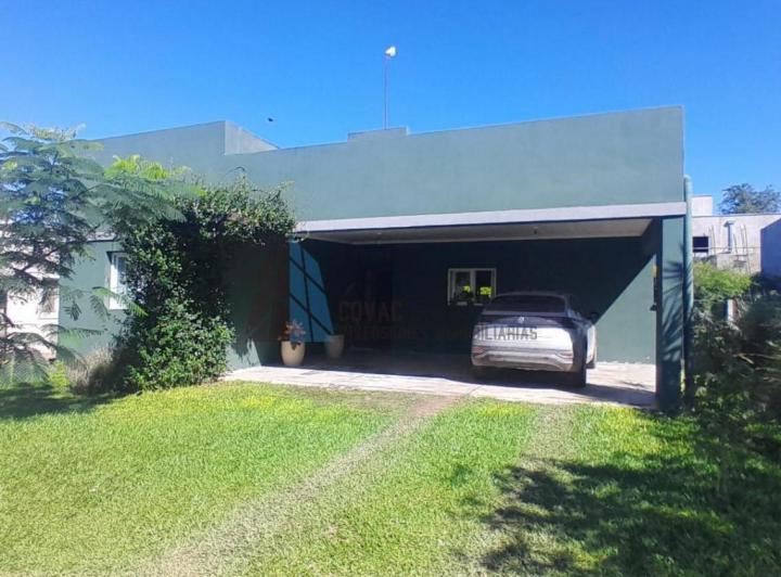 Casa · 98m² · 3 Ambientes · 1 Cochera
