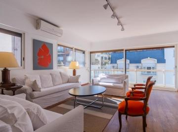 Departamento · 180m² · 4 Ambientes · Alquiler Departamento 4 Ambientes Amoblado en Recoleta