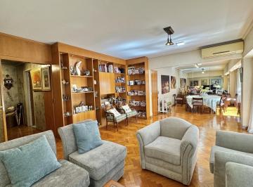 Departamento · 189m² · 5 Ambientes · 1 Cochera · Departamento en Recoleta