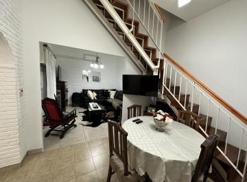 PH · 80m² · 3 Ambientes · Excelete PH - Terraza - Parrilla y Patio!