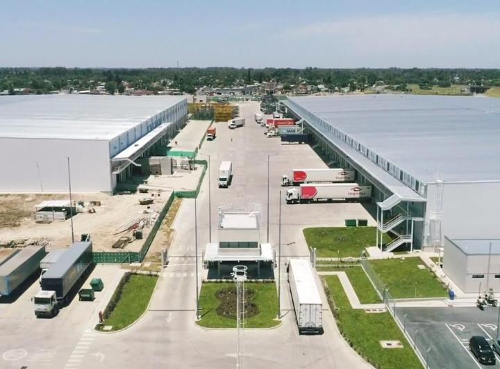 Depósito · 14300m²