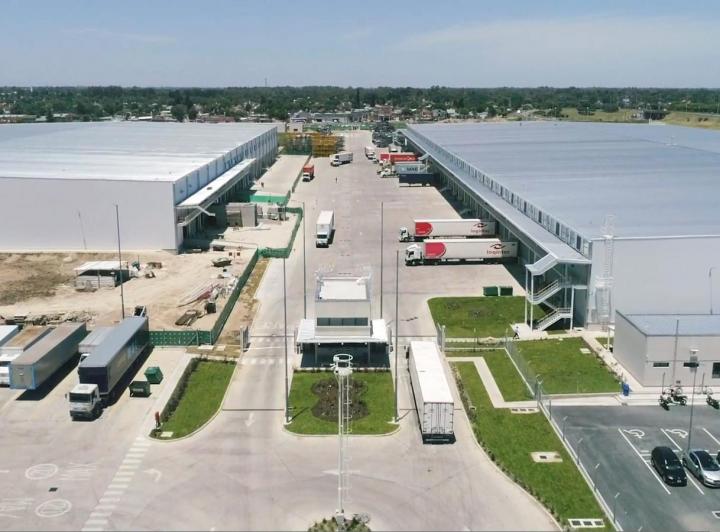 Depósito · 5760m²