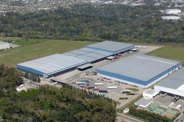 Depósito · 33000m²