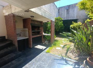 PH · 140m² · 4 Ambientes · 2 Cocheras · PH en Agronomia