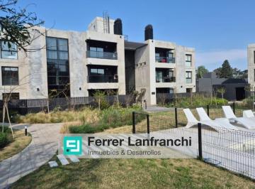 Departamento · 90m² · 2 Ambientes · 1 Cochera · Departamento Garderie Condominio Arguello 3 Dorm.