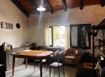 Casa · 316m² · 11 Ambientes · 1 Cochera · PH - República de La Sexta