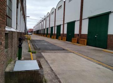 Bodega-Galpón · 700m² · Excelente Galpon Deposito con Fuerza Motriz Apto Industrias