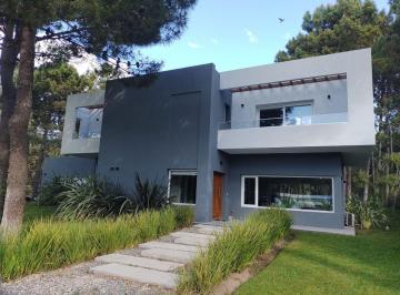 Casa de 7 ambientes, Pinamar · Vendo Casa en La Herradura Pinamar