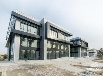 Oficina comercial · 50m² · 1 Ambiente · Venta / Permuta - Oficina de 50 m² - Funes Centro