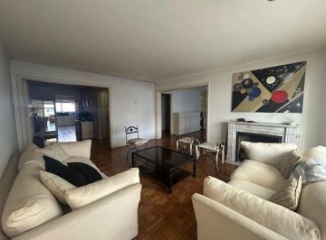 Departamento de 5 ambientes, Recoleta · Excelente y Amplio 2/3 Dorm., Luz y Sol!