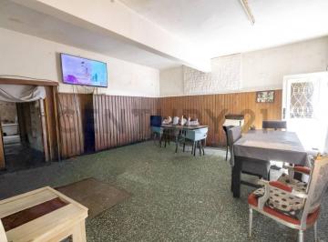 Casa · 96m² · 3 Ambientes · PH en Venta 3 Amb Al Fondo en San Andres