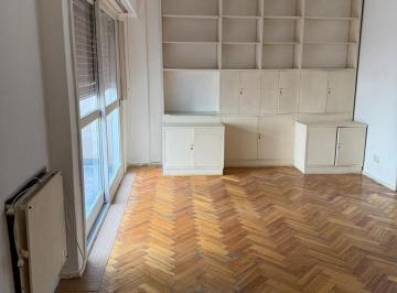 Departamento · 33m² · 1 Ambiente · Venta 1 Ambiente, Luminoso, Apto Profesional, Balcón.