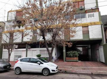 Departamento de 3 ambientes, Morón · Muy Lindo Departamento de 3 Amb. en Planta Baja a 1 Cuadra de Av Rivadavia y 3 de Gaona.