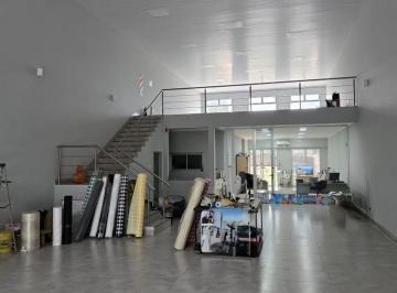 Local comercial de 3 ambientes, San Vicente · Local Comercial en Venta Ubicado en El Centro de San Vicente