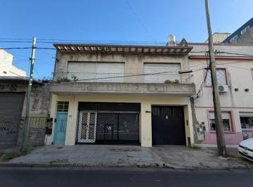 Bodega-Galpón · 240m² · Galpón en Caseros