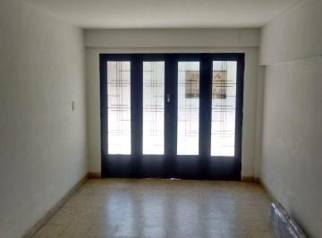 PH en Venta de 4 ambientes La Plata · Cómodo Departamento de 2 Dorm. con Garage. 59 E/ 23 y 24