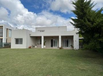 Casa · 170m² · 4 Dormitorios · 1 Cochera · Casa en 1 Planta en Venta en El Cantón Puerto, El Cantón, Escobar